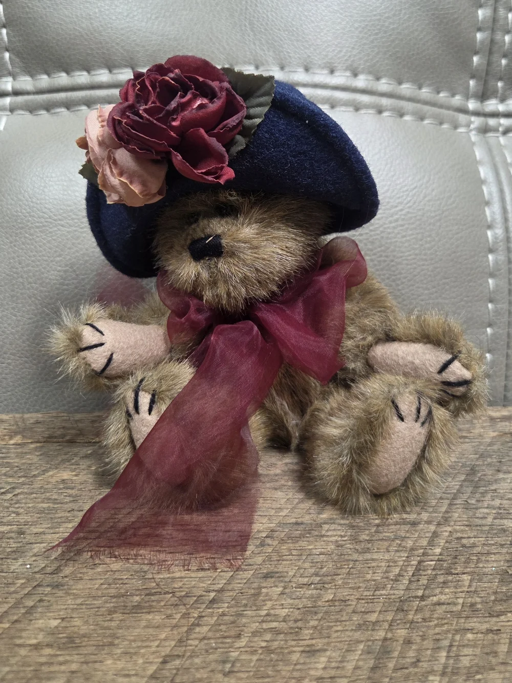 Vintage Boyds Bears Aunt Yvonne Dubeary Plush Jointed Teddy Bear Style 918450